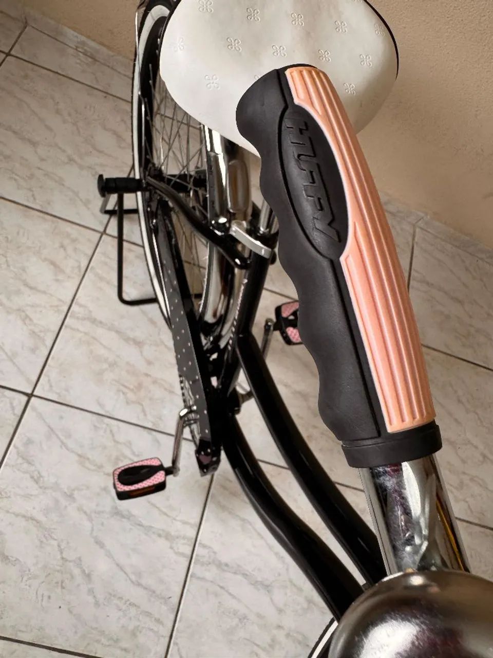 Bicicleta retrô americana Huffy - Foto 4