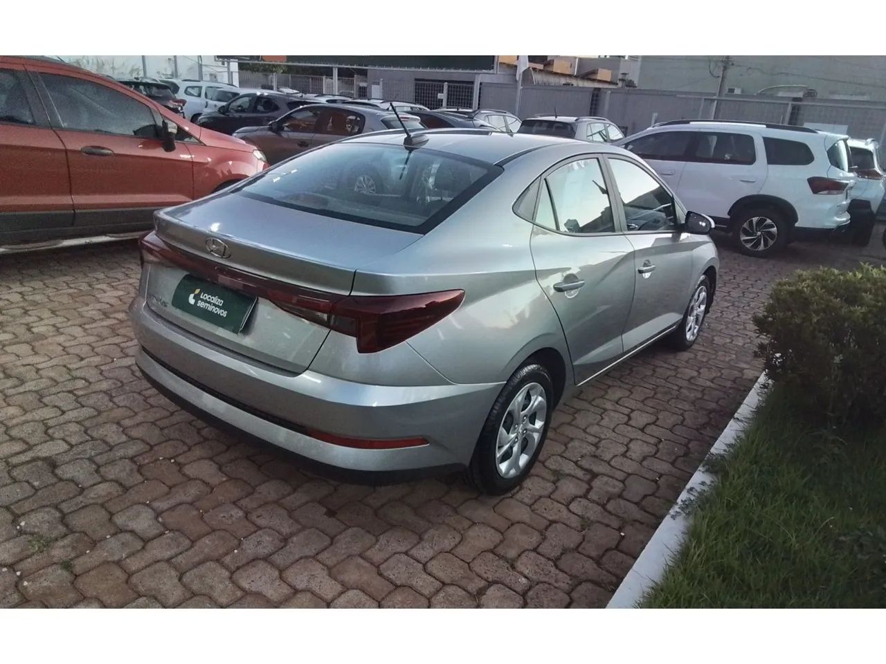 Hyundai Hb20s 2025 1.0 12v flex comfort plus manual - Foto 4