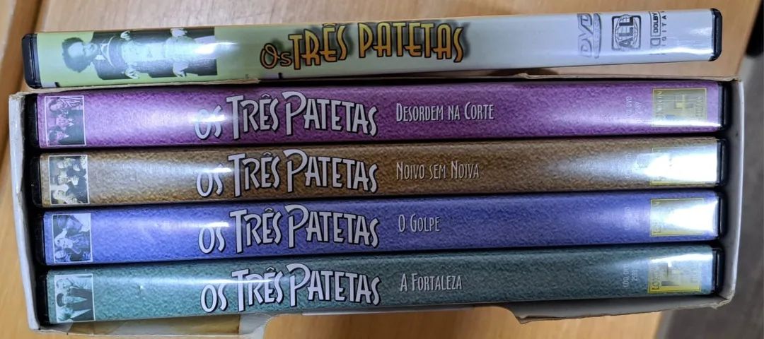 dvds os tres patetas originais - Foto 4