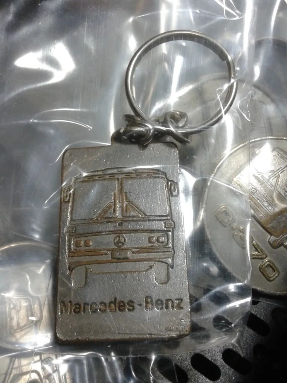  chaveiro mercedes bens onibus O 364 - Foto 2