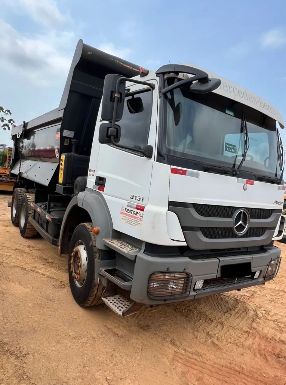 Caminhão  mb AXOR  3131  6x4  Caçamba   - Foto 2