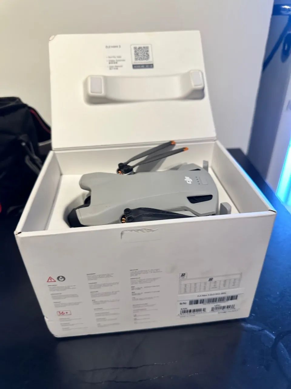 Dji mini 3 controle com display filma na vertical e horizontol 4k  - Foto 4