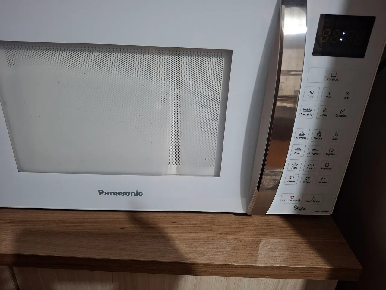 Micro-ondas Panasonic Style - Praticidade e Design