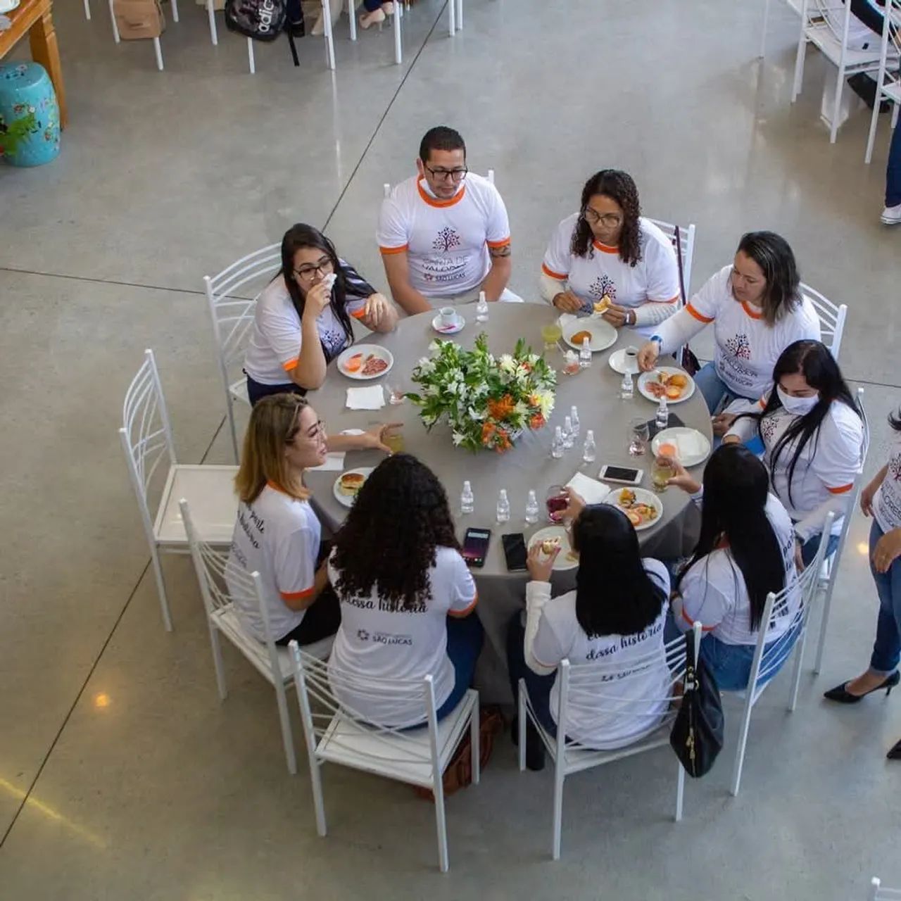 Mesas e cadeiras Jantar MDF  - Foto 5