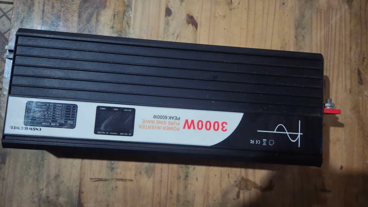 Inversor de Energia 3000W Onda Senoidal Pura defeito