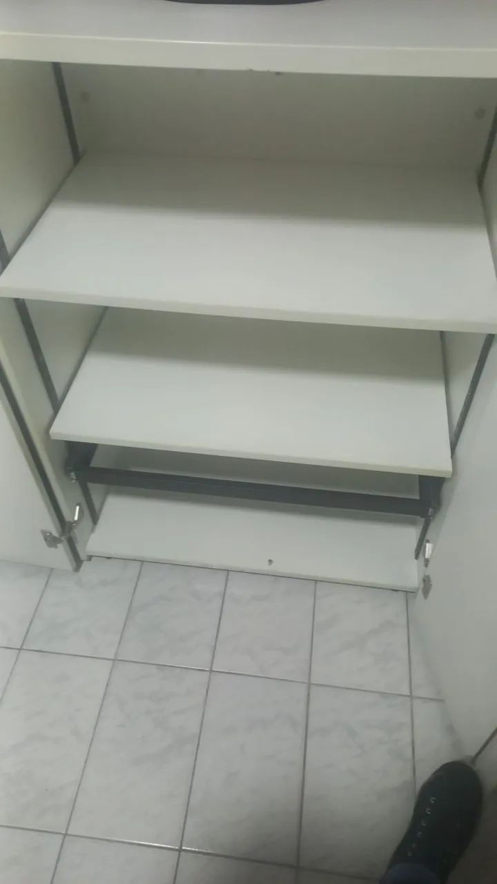 Armário branco com design moderno - Foto 2