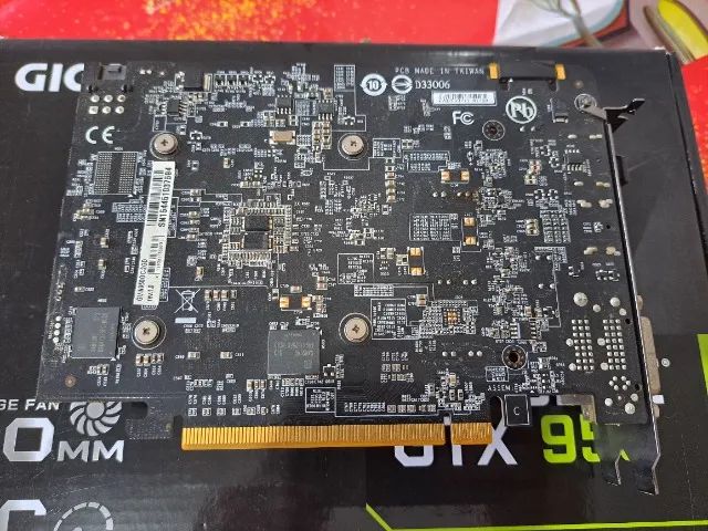 Placa de Video VGA Gigabyte Geforce GTX950 2GB OC DDR5 PCI-Express 3.0 - Foto 5