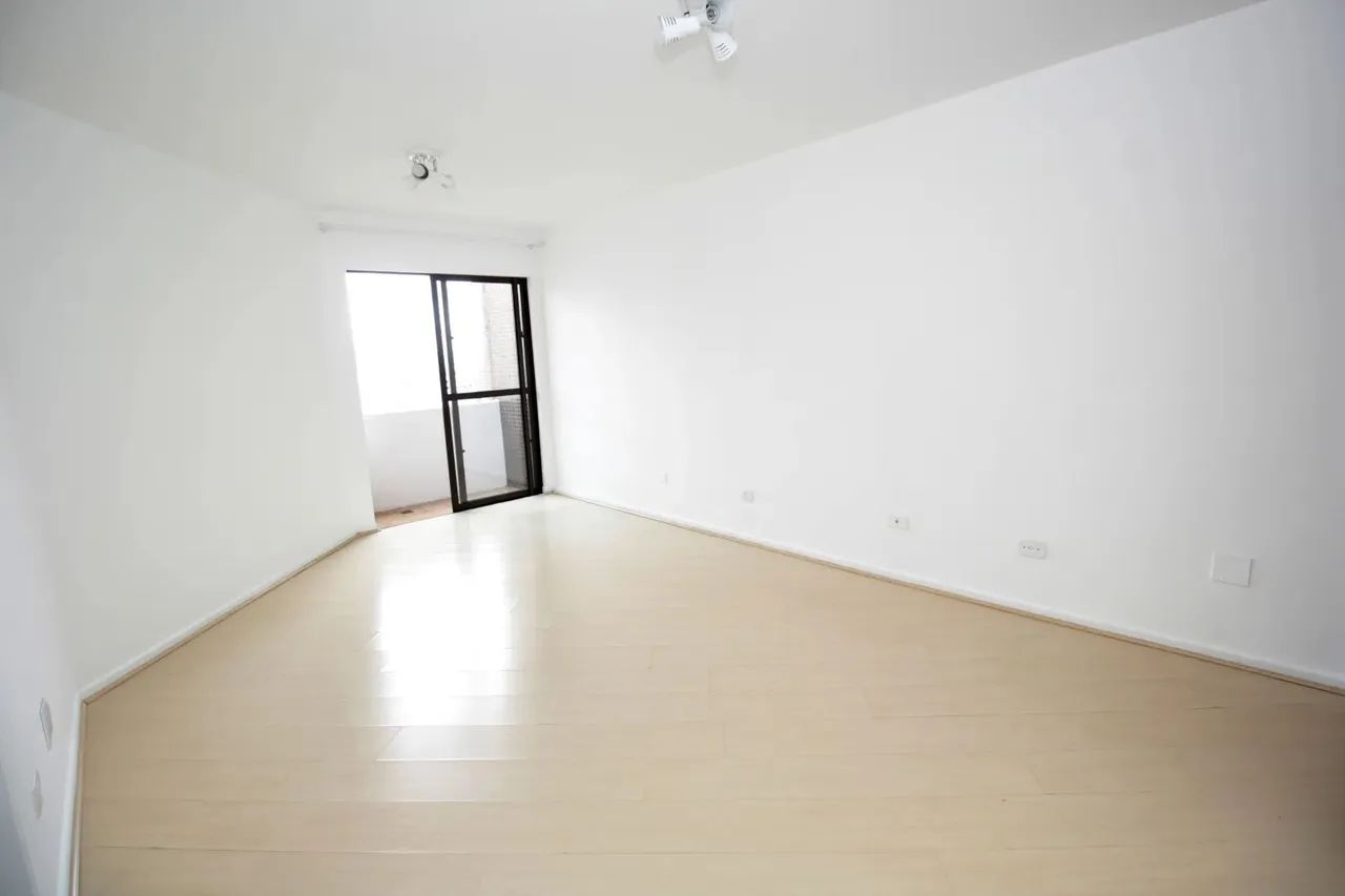 Apartamento de 1 quarto, sacada, 74,96m2 privativos no Bacacheri, Rua Estados Unidos, Anda - Foto 4