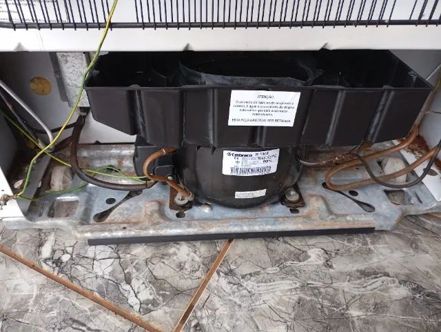 Geladeira Consul 450 lts biplex - Foto 4