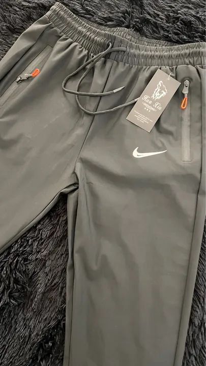 Calça Nike Cinza hipermeavel M original