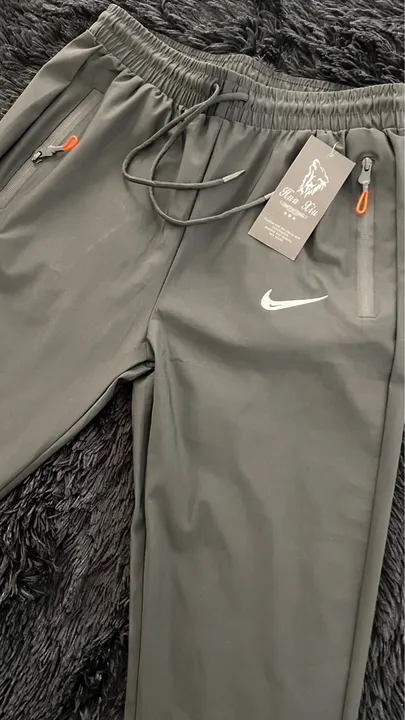 Calça Nike Cinza hipermeavel M original