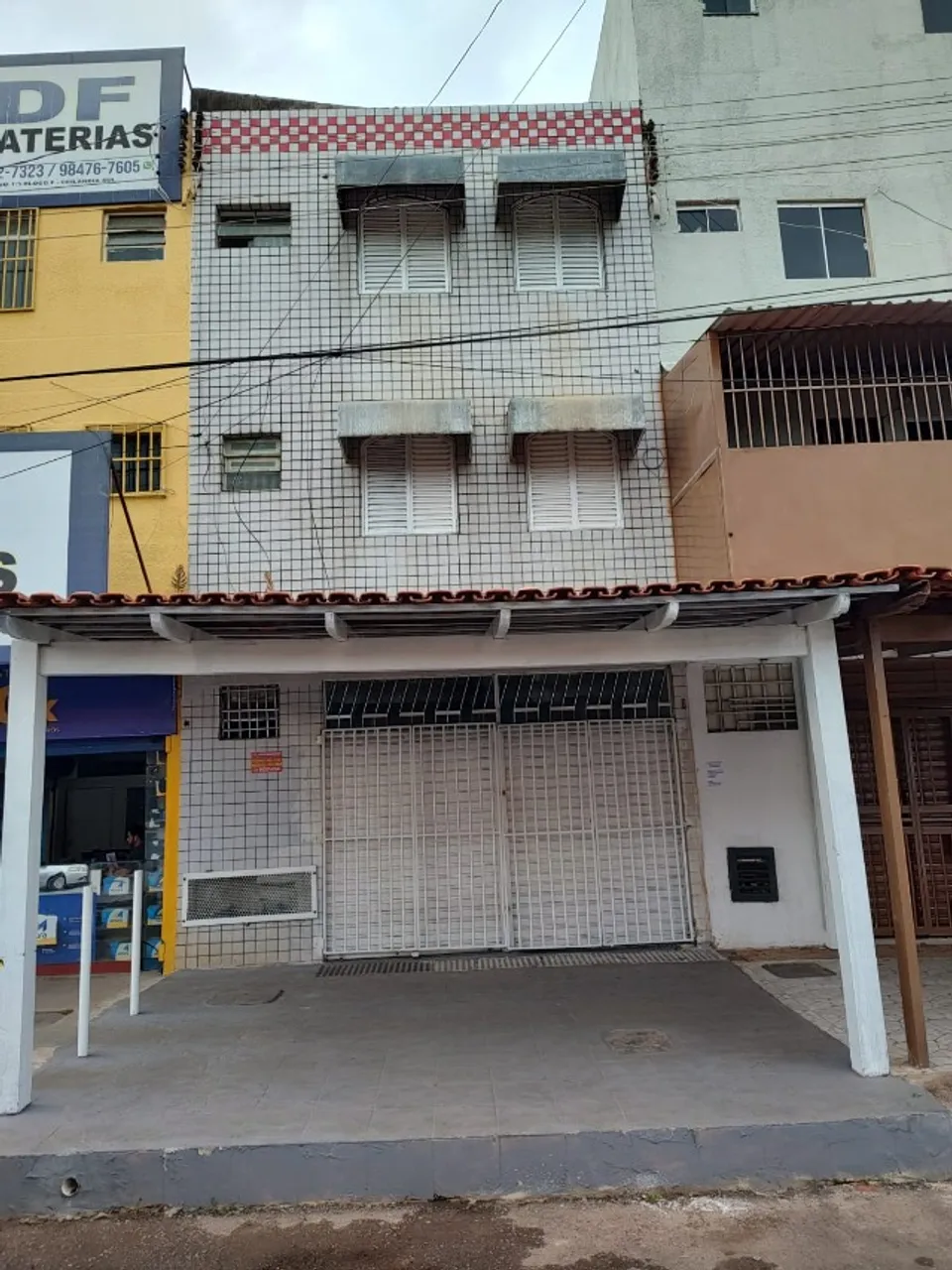 Particular: Vendo Ótimo Prédio - Melhor Localização Ceilândia
