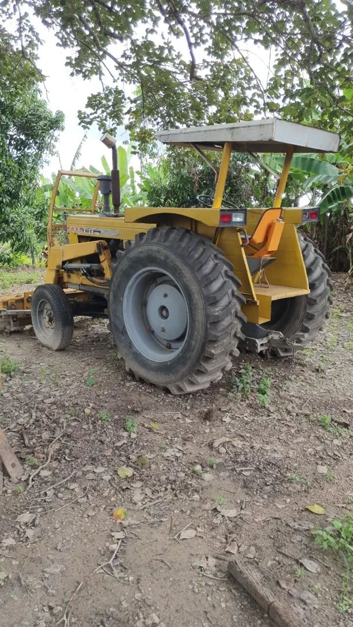 Trator CBT 2105  ANO 1988 com Lâmina tatu  Aceito troca - Foto 6