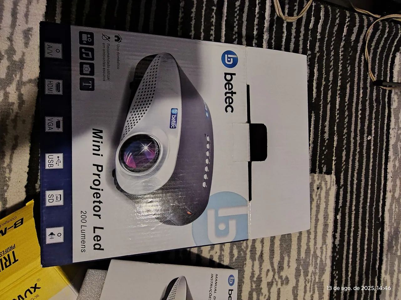 Projetor betec64522266744066123