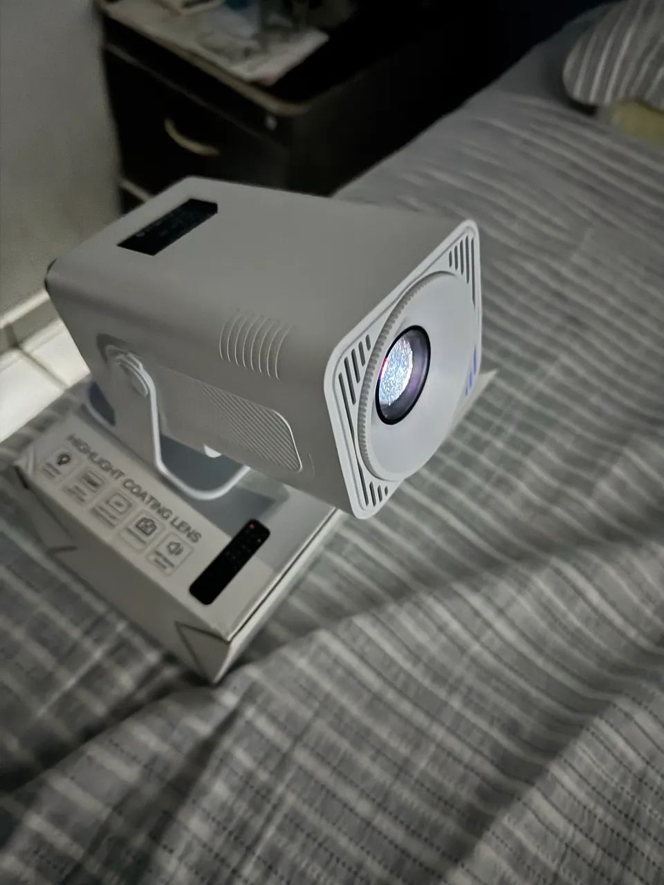 Projetor HY 320 novo 