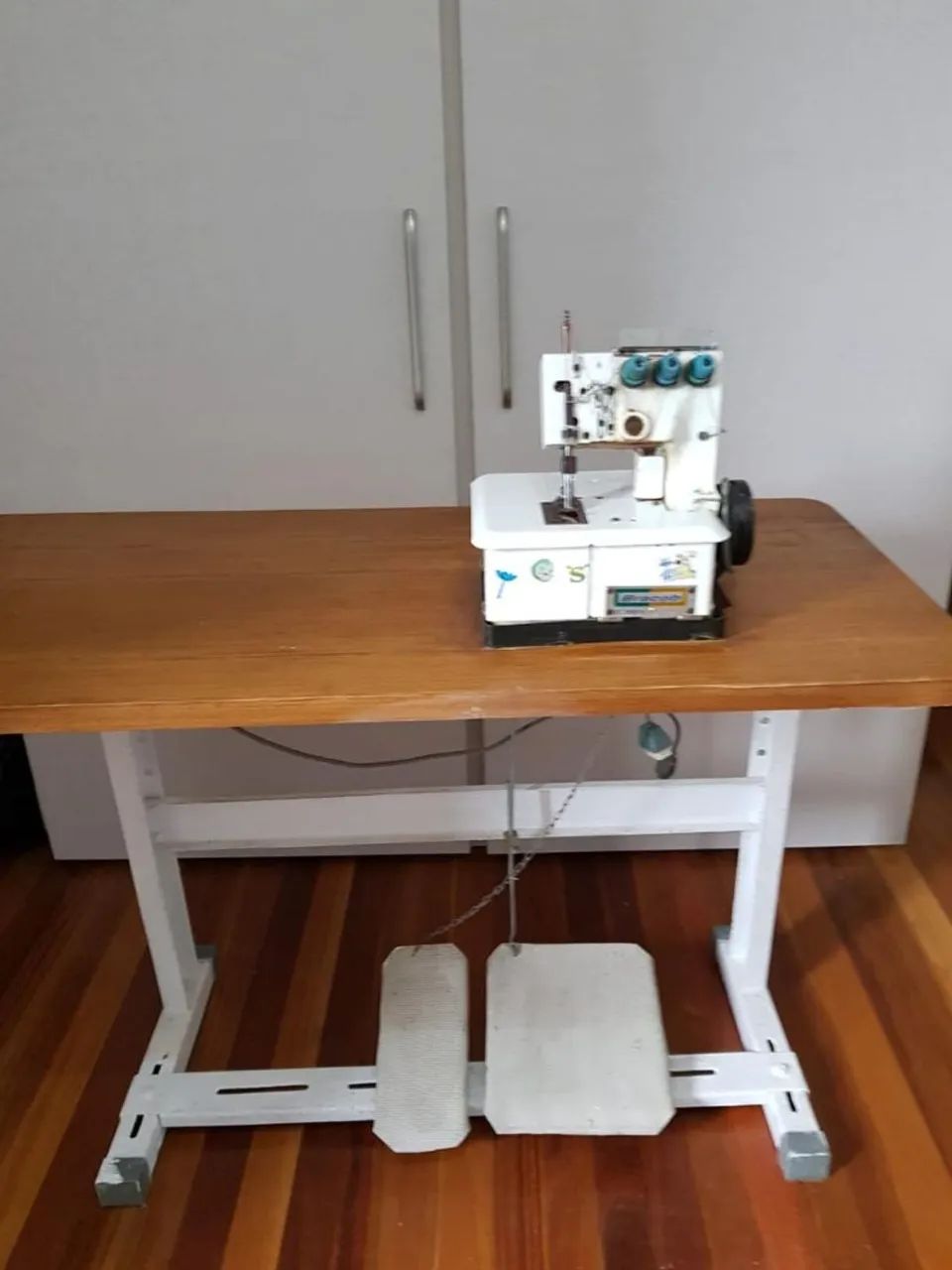 Barbada Overclock com mesa em perfeito estado de uso  - Foto 2