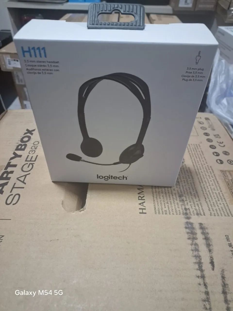 Headset com fio Logitech H111 com Microfone com Redução de Ruído e Conexão 3,5mm