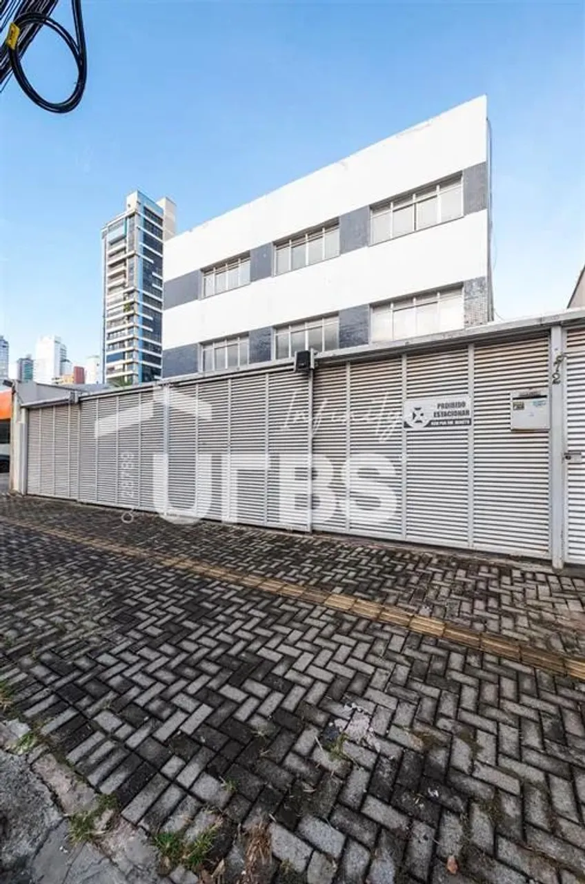 PREDIO SETOR OESTE AO LADO DA PRACA TAMANDARE