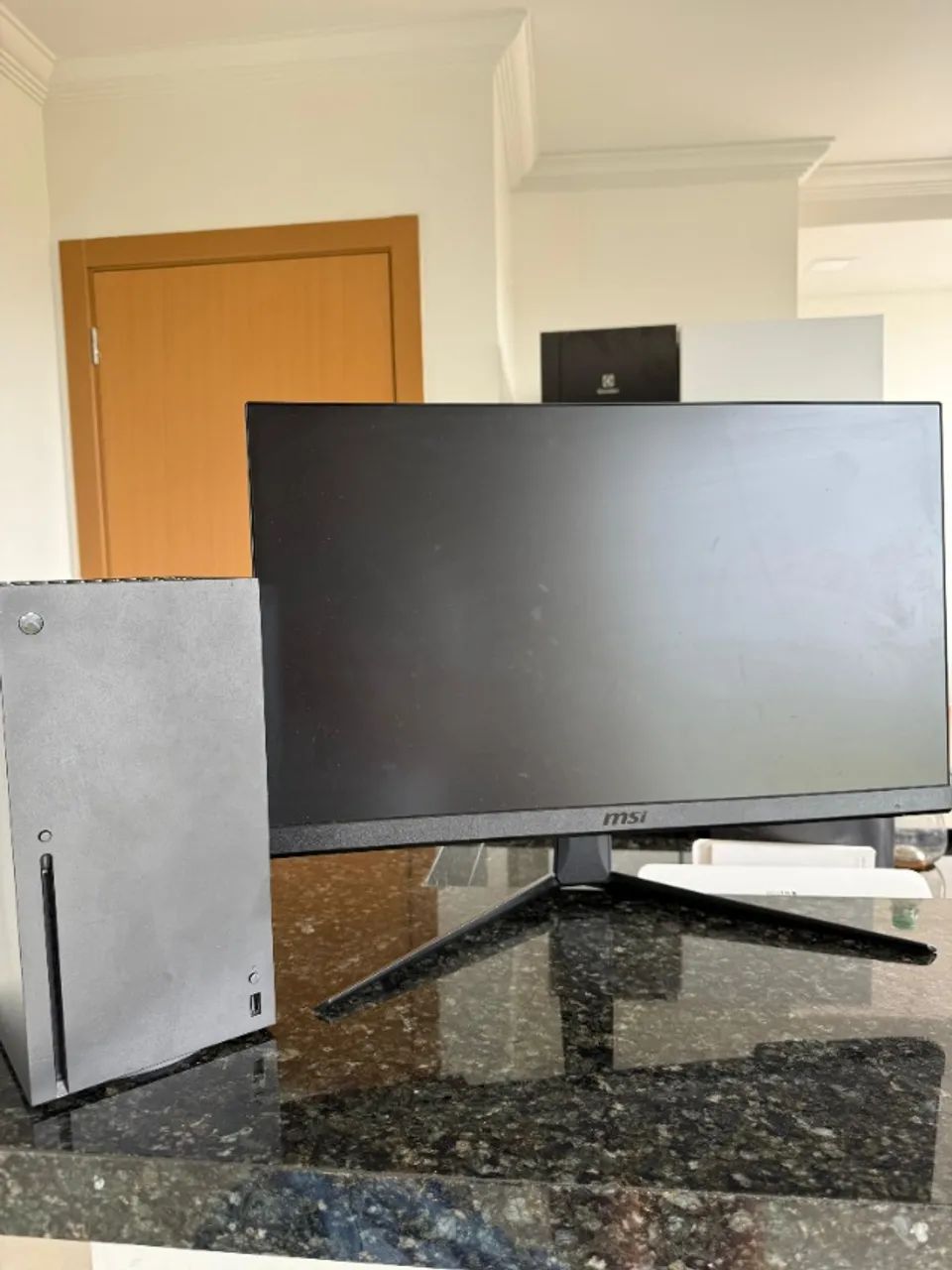 Xbox Series X 1TB + Monitor MSI 144Hz