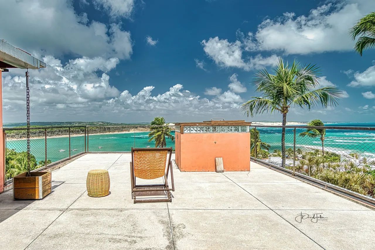 Mansão com 5 quartos e vista para a Lagoa Guarairas