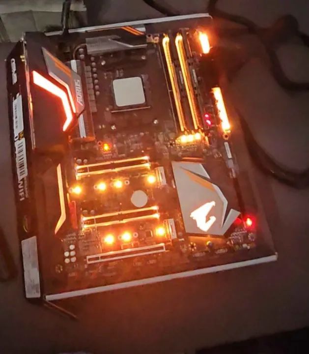 Kit R7 5800x3D + x470 Aorus Gaming 7 wi-fi + 32Gb Ram 3600mhz CL14(B-die)