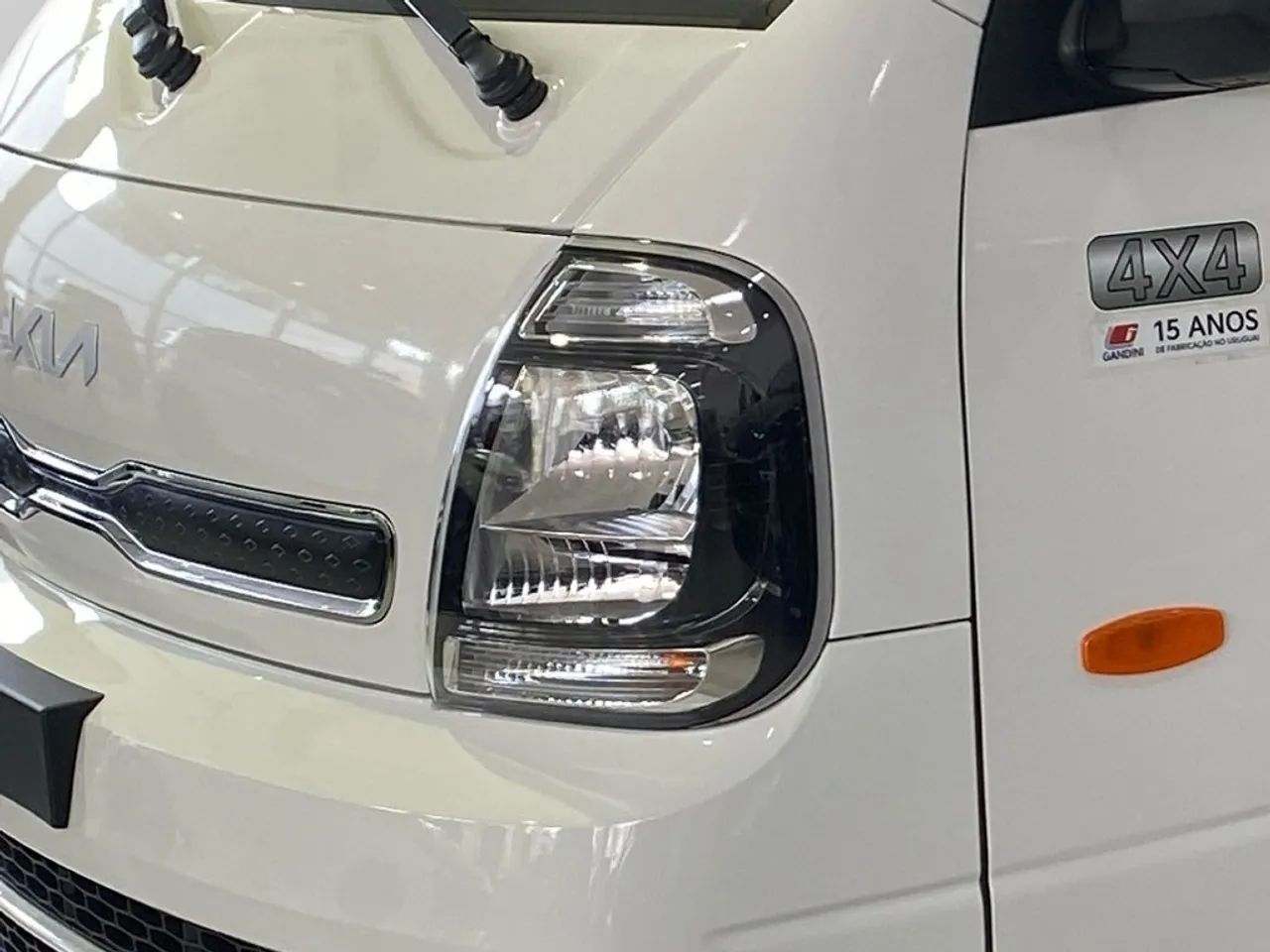 Kia Motors Bongo 2.5 TD STD CS 2027 - Foto 4