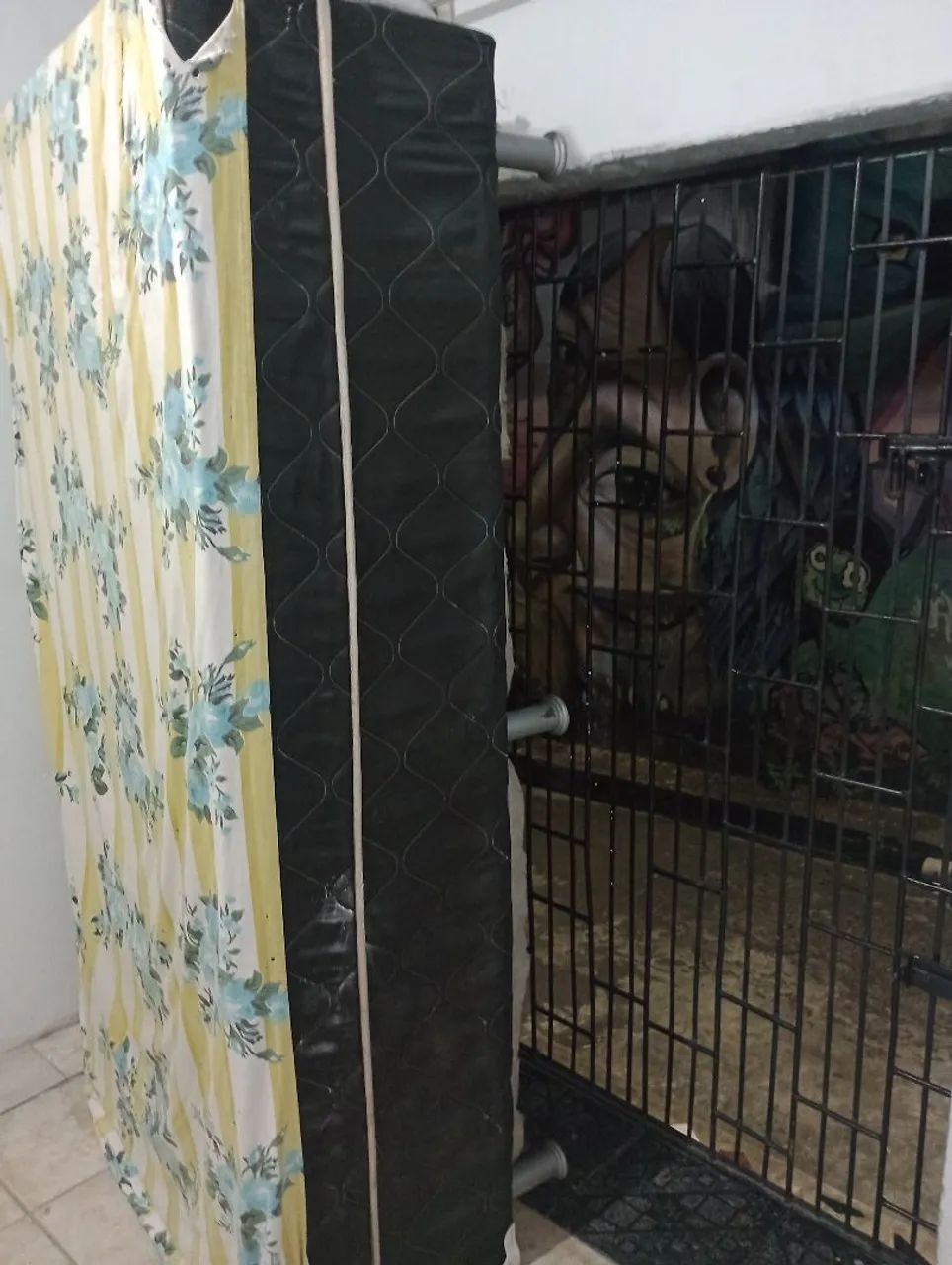 Vendo está cama box de solteiro em excelente estado. - Foto 2