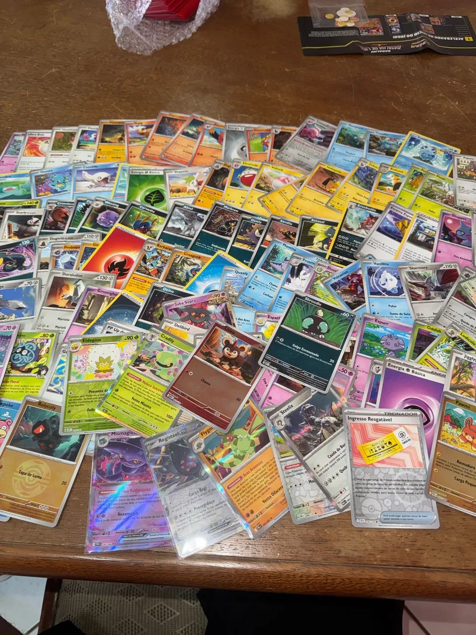 100 cartas Pokémon novinhas  - Foto 2