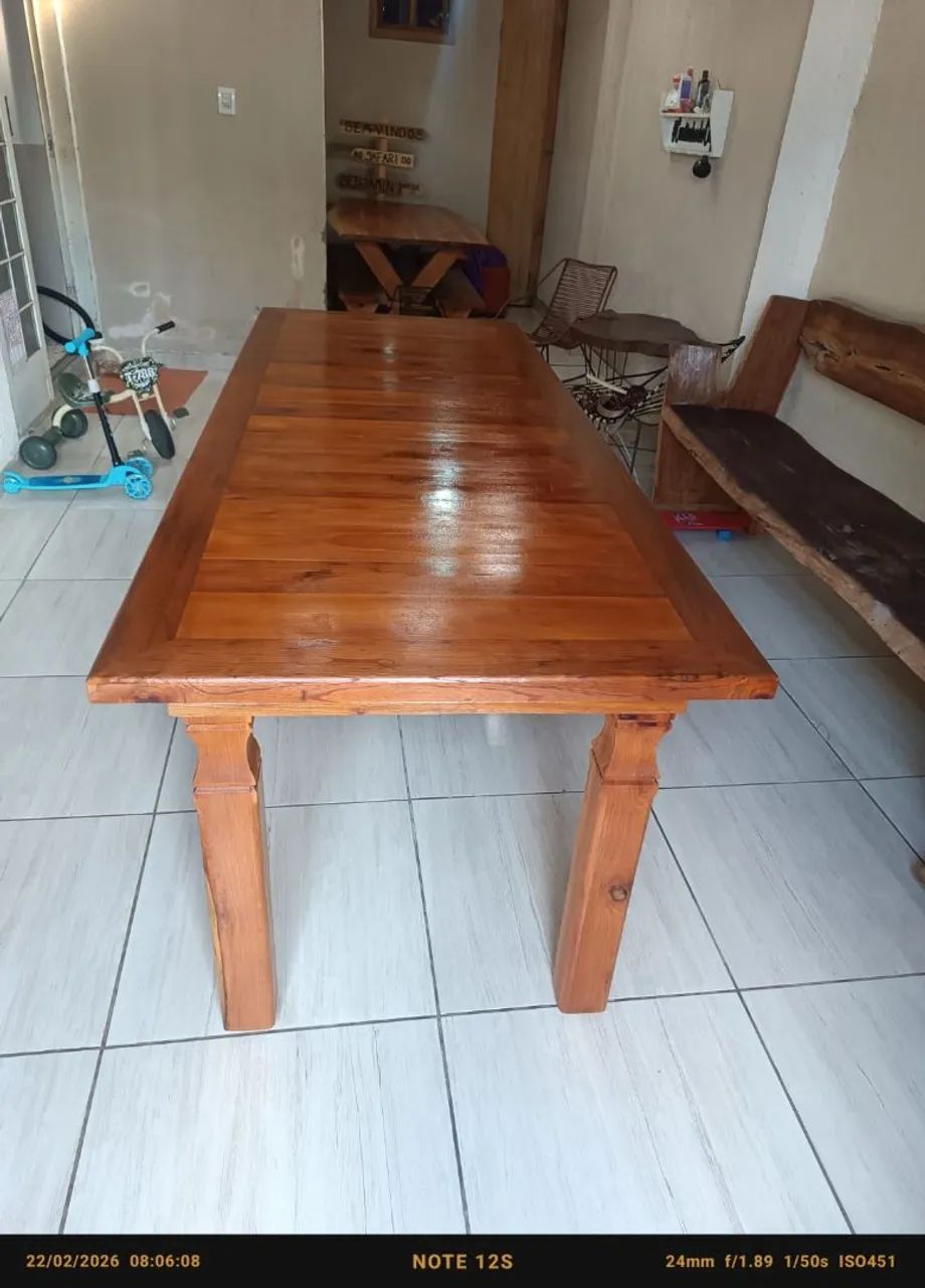 Mesa de jantar de madeira maciça  - Foto 5