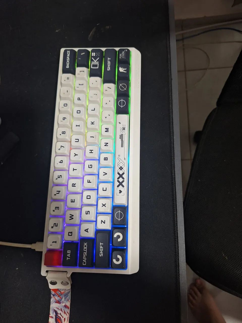 Teclado magnetico mad60he