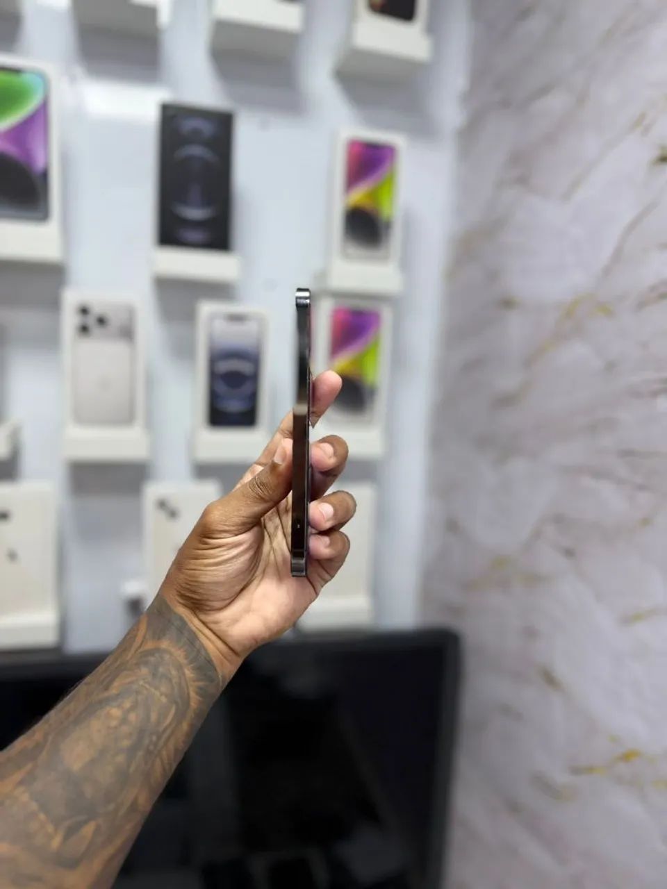 IPHONE 12 PRO 256GB<br>R$2.199,00 - Foto 3