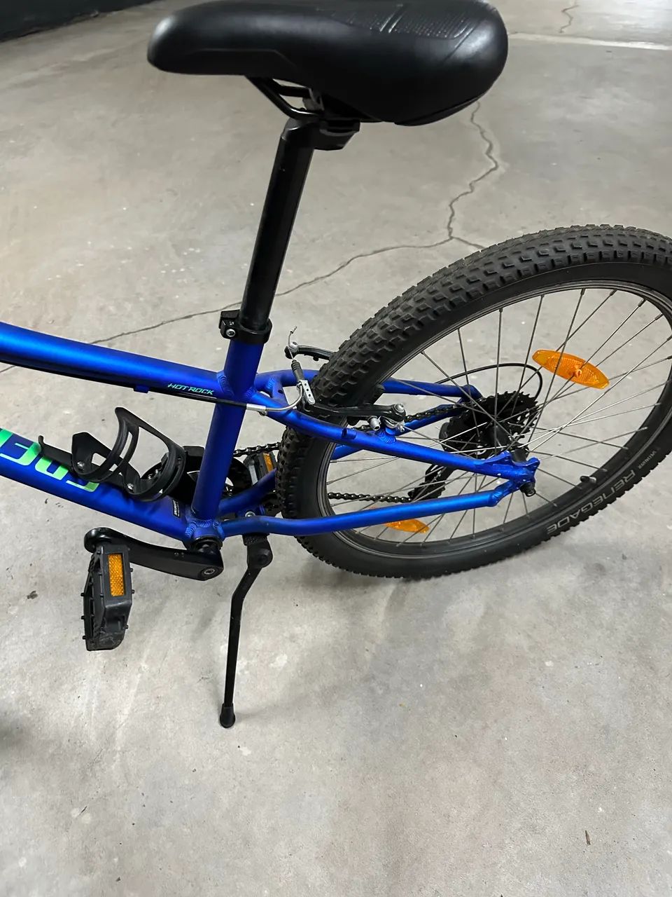 Bicicleta Specialized Hot Rock - 8 marchas  - Foto 2