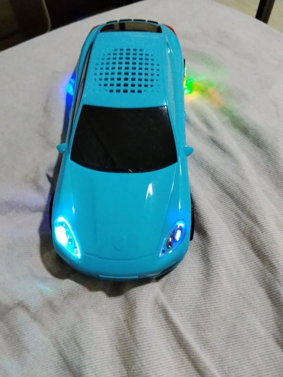 CAIXA DE SOM EM FORMATO DE CARRO - Foto 4