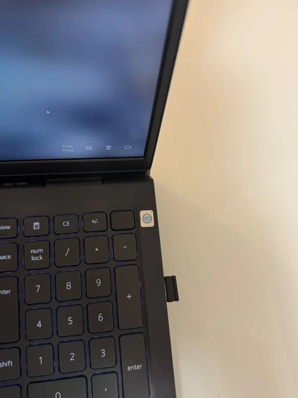 Notebook Dell Vostro 3520 - Intel I5 - Foto 4