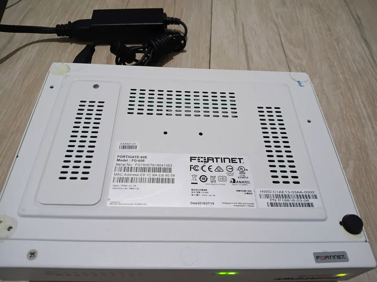 Firewall Fortinet FortiGate-60E (FG-60E) - Excelente Estado  - Foto 2