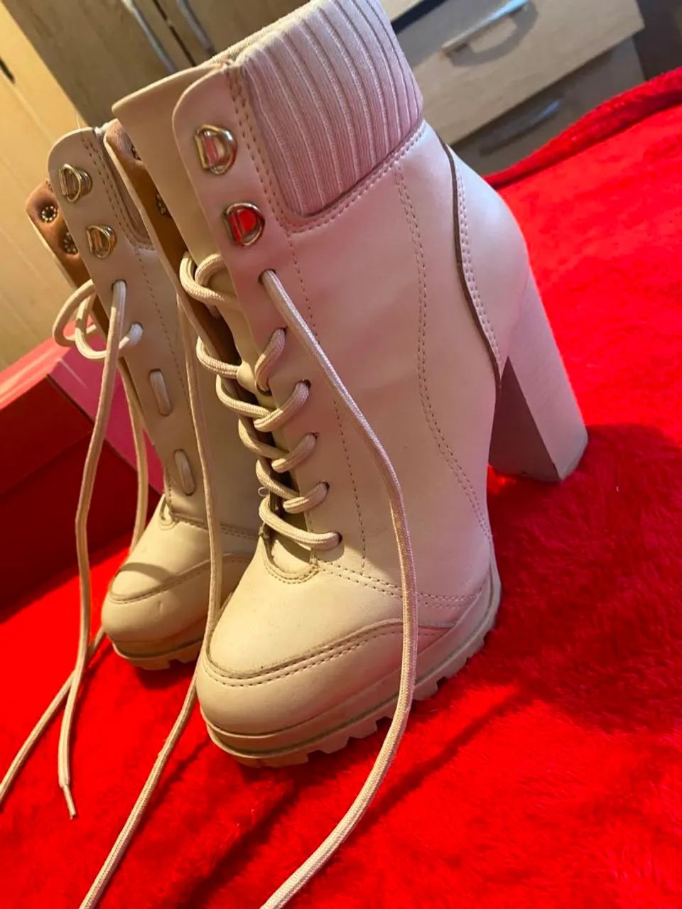 Bota bege - Foto 2