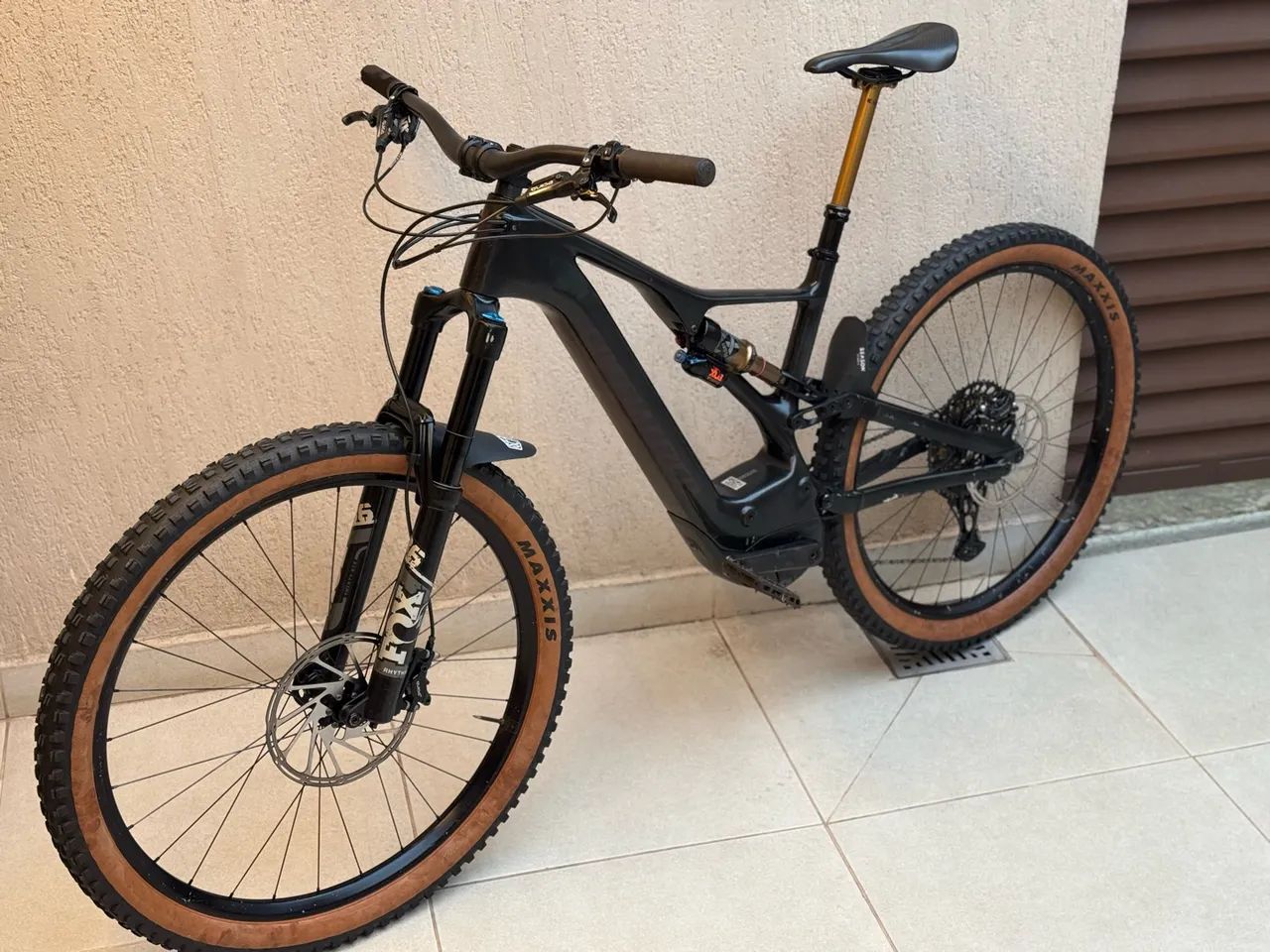 Specialized Turbo Levo 