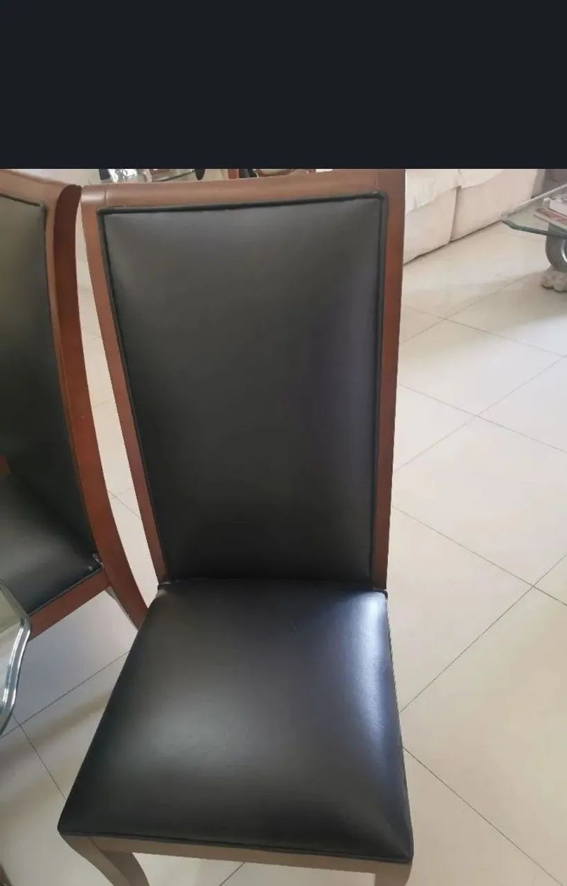 Conj de mesa de jantar completo com base e vidro 2cm, 8 cadeiras c estofado novo. - Foto 4