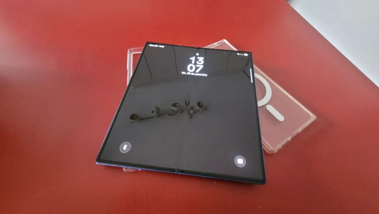 Galaxy Z Fold 7, 512 GB e 16 RAM câmera 200 mega pixels - Foto 3
