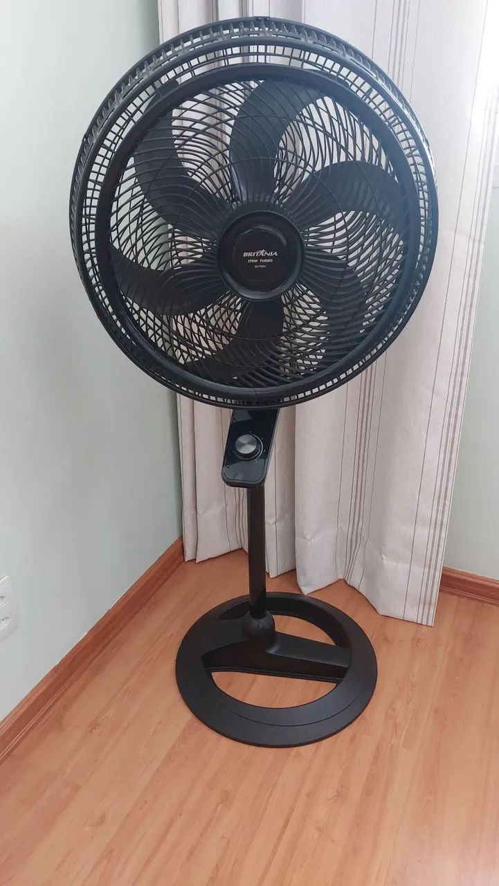 Ventilador Coluna Britânia Turbo 