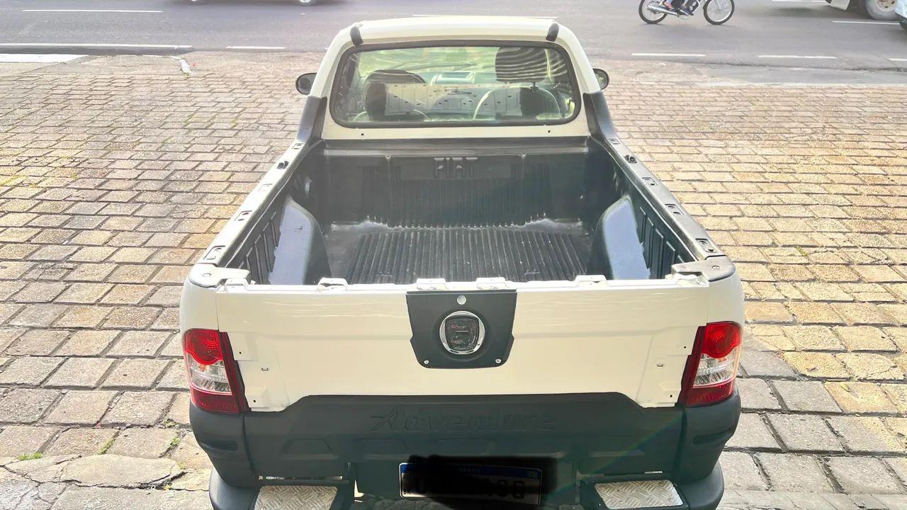 Fiat Strada 2013