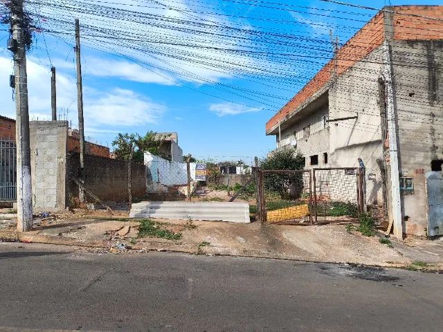 Vende-se Terreno com 250m² no Jd. Amanda I - Ótimo preço