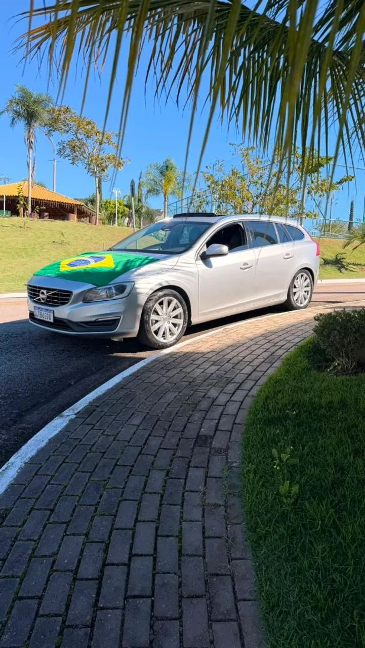 Volvo V60 2016