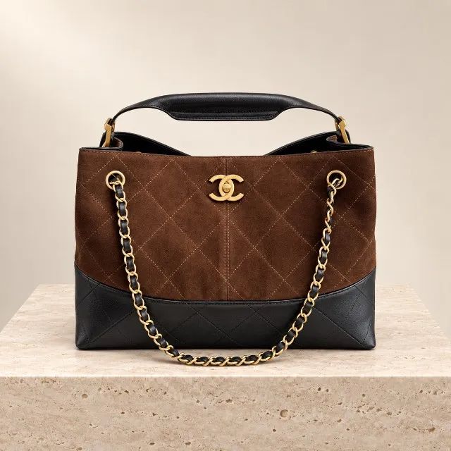 Bolsa Chanel Shopper 25A Camurça