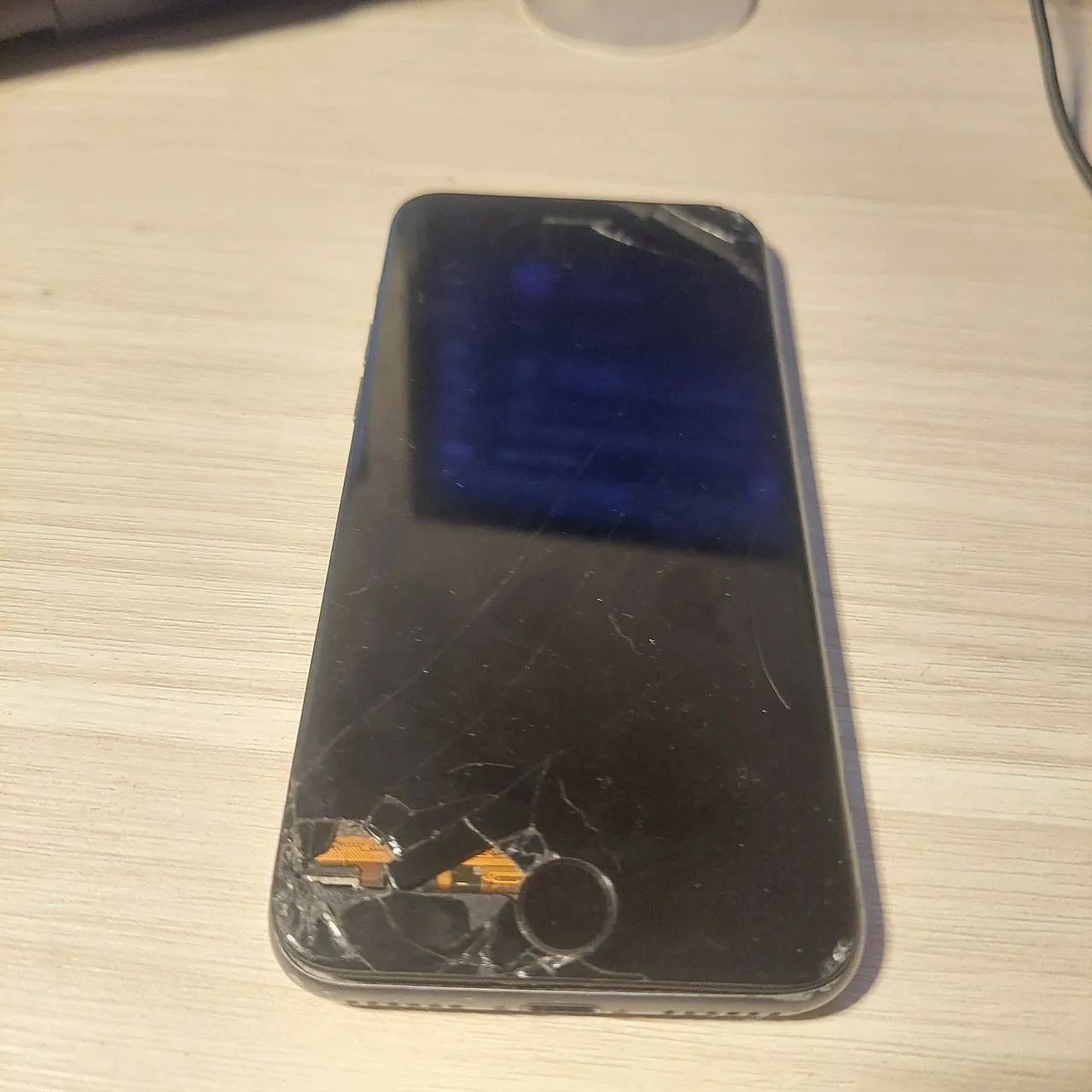 Iphone 8 (retirada de peças)