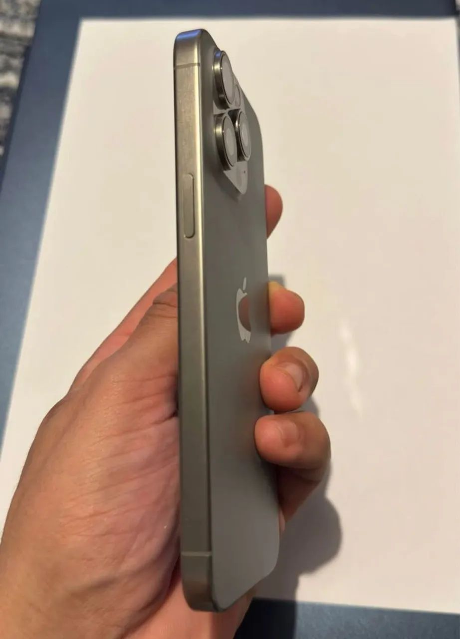 IPHONE 15 PRO MAX - Foto 4