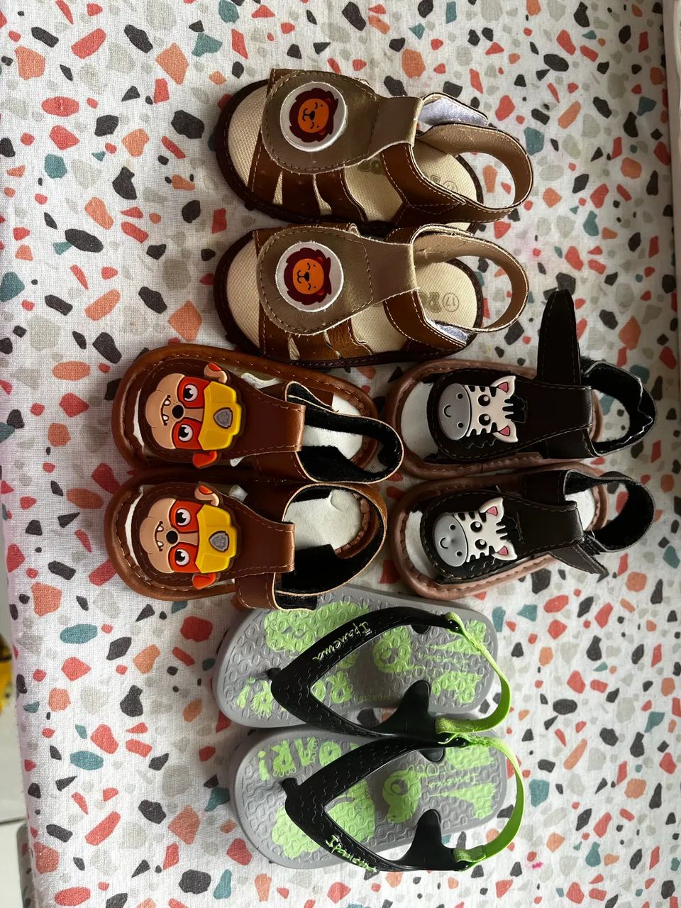 Sapatinho de bebê nunca usados - Foto 3