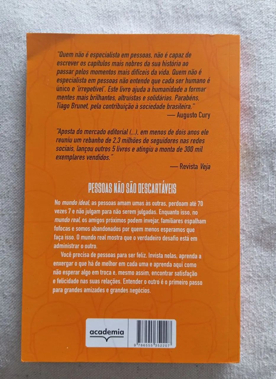 Livro  - Foto 2