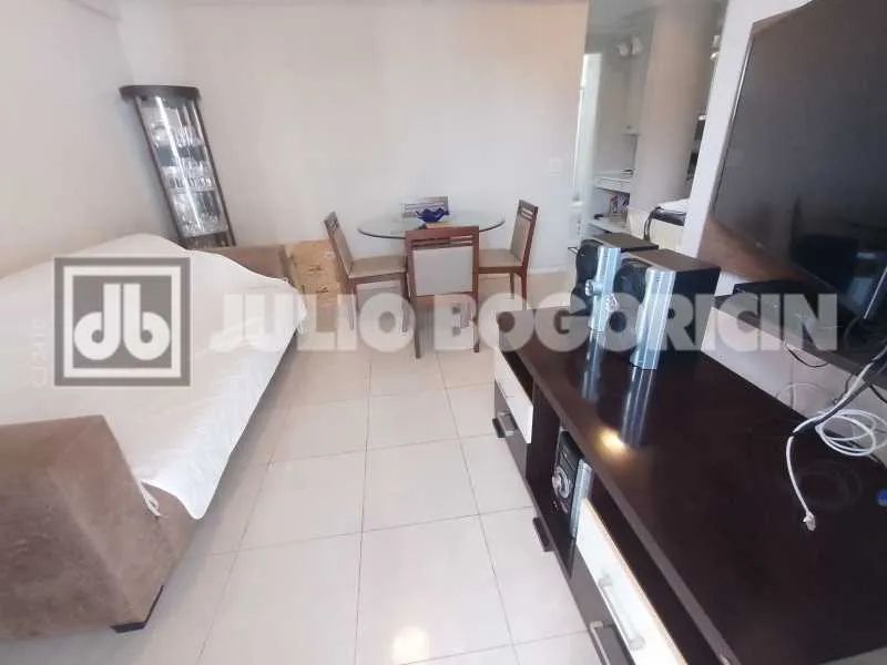 FLAMENGO - SALA E QUARTO E VAGA - 51M2 - RESIDENCIAL COM PISCINA - Foto 5