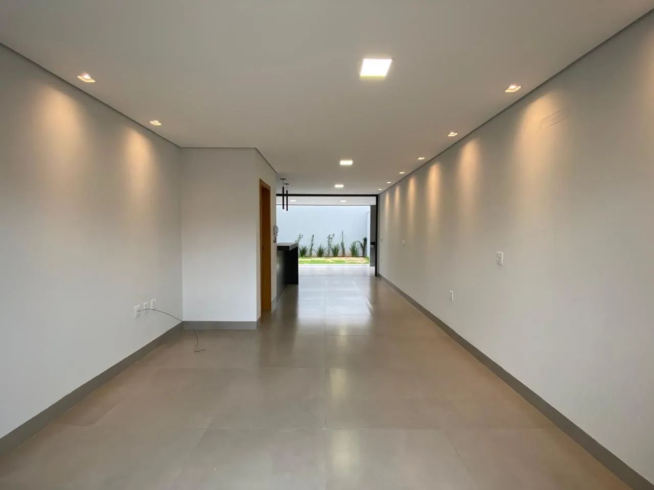 Casa à venda no bairro Vida Nova em Uberlândia - Foto 2